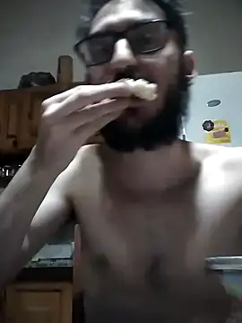 Snapshot of Fefede97_ chatting on 12-23-25, 07:07 Fefede97 online show from 12-23-25, 07:07