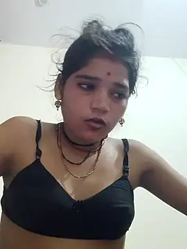 Mahek love143 online show from 06-16-26, 10:54