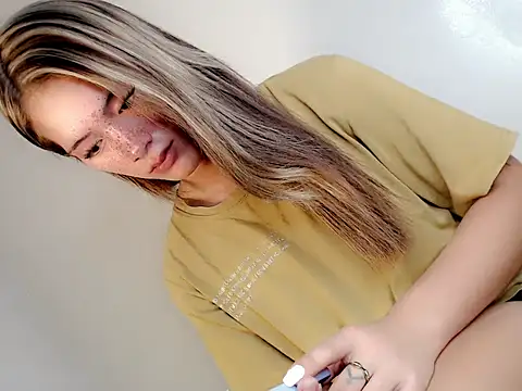 ashley bombshell online show from 06-27-26, 09:32