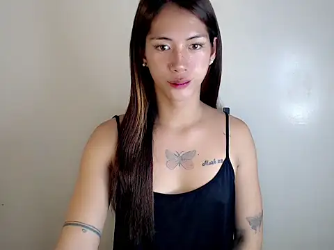 Snapshot of ashley_bombshell chatting on 02-17-26, 10:07 ashley bombshell online show from 02-17-26, 10:07