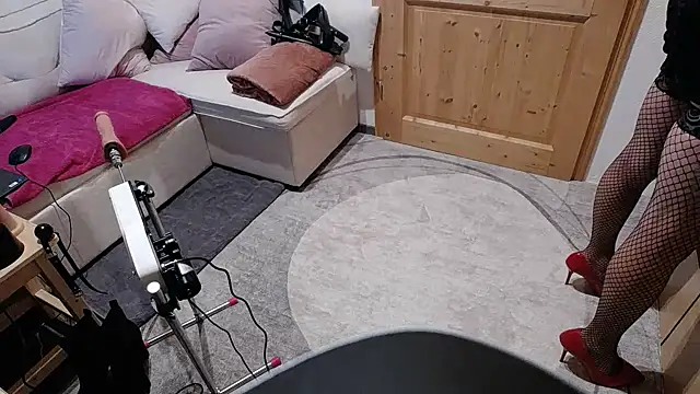 SexyCindyCD online show from 10-28-25, 06:29