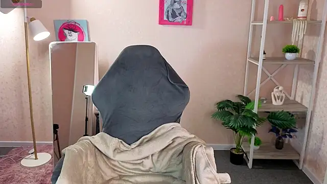 Snapshot of Al1ice_Moures chatting on 02-23-26, 01:18 Al1ice Moures online show from 02-23-26, 01:18