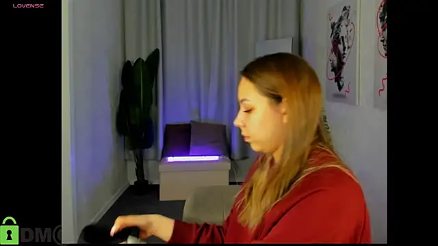 Snapshot of Al1ice_Moures chatting on 02-16-26, 01:15 Al1ice Moures online show from 02-16-26, 01:15