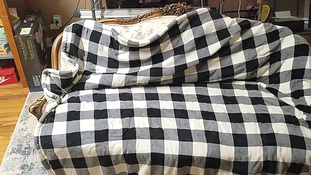 xofrankiefinexo online show from 03-04-26, 04:31