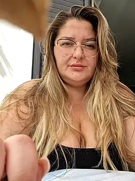 HornyBella88 online show from 10-15-25, 09:39