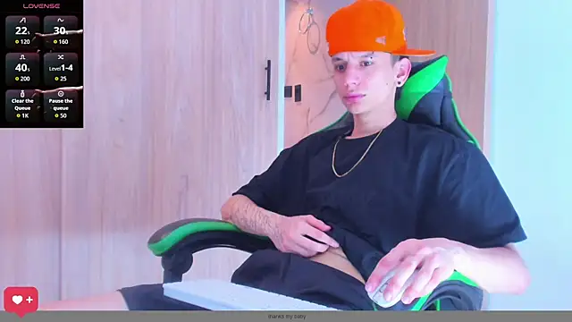 Skinny batman online show from 10-24-25, 04:50