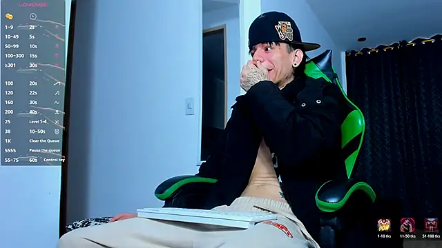 Skinny batman online show from 01-10-26, 10:27