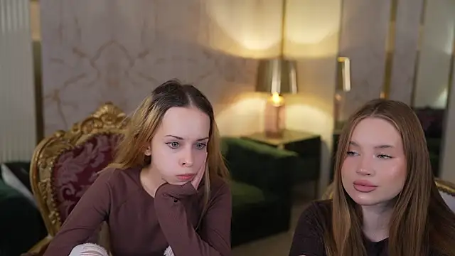 Snapshot of Luchi_Sun chatting on 10-31-25, 11:51 Luchi Sun online show from 10-31-25, 11:51