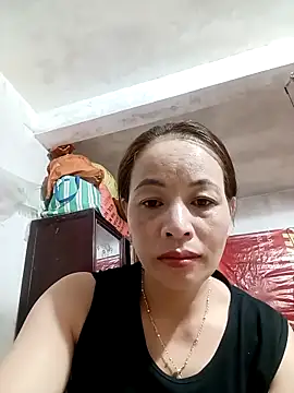 Snapshot of suka-bae chatting on 10-10-25, 01:39 suka-bae online show from 10-10-25, 01:39