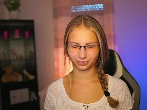 emmie murray online show from 09-28-25, 12:56