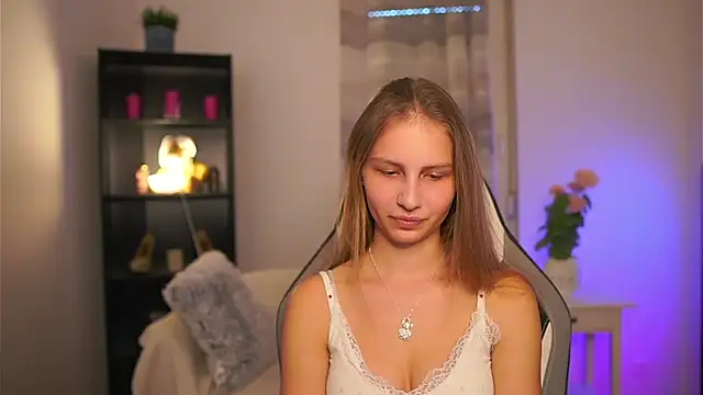 emmie murray online show from 04-04-26, 01:50