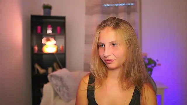 emmie murray online show from 10-15-25, 01:08