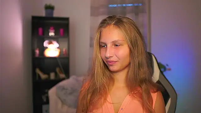 emmie murray online show from 10-16-25, 01:08