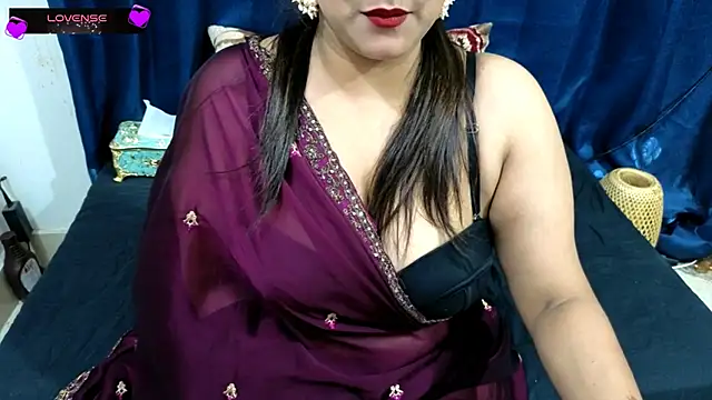 Sanvi-Queen online show from 03-24-26, 08:20