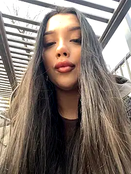 kiss Lissa online show from 11-15-25, 11:03