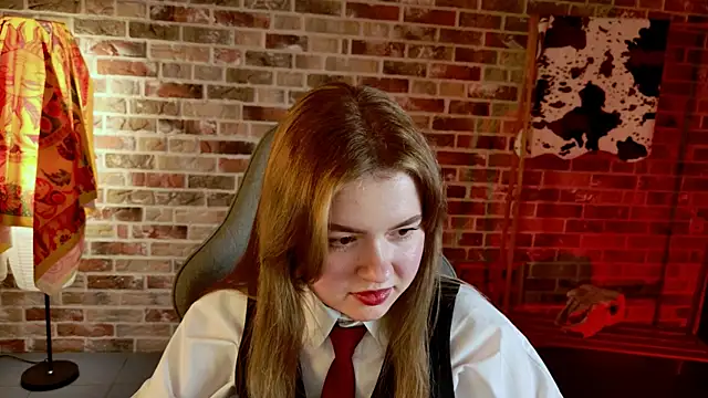 HaleySun online show from 10-23-25, 01:10