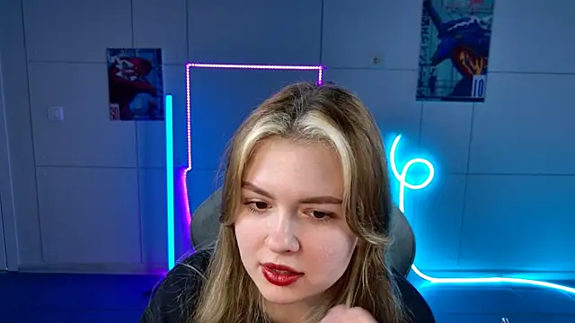 HaleySun online show from 10-02-25, 01:14