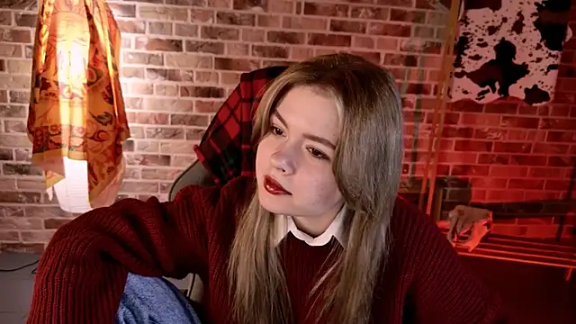 HaleySun online show from 10-18-25, 04:58