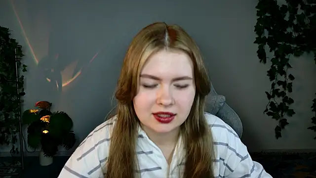 HaleySun online show from 10-17-25, 09:12