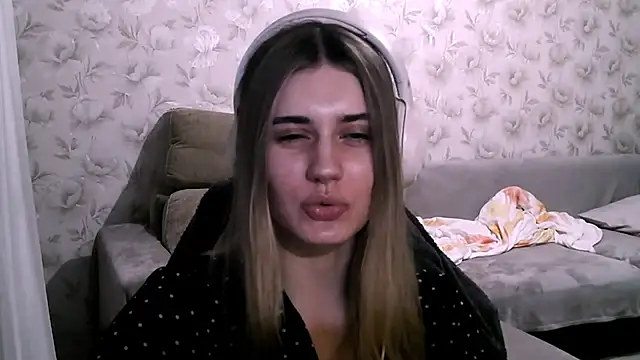 JerrieLoosle online show from 10-19-25, 04:43