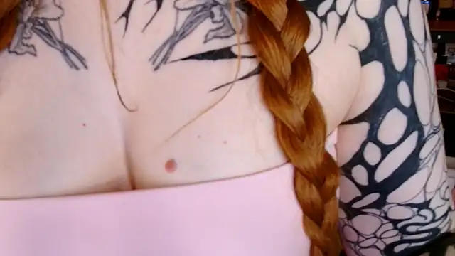 Ayla Hicks online show from 05-14-26, 03:25