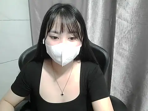 Snapshot of Lilybelle039 chatting on 09-25-25, 12:49 Lilybelle039 online show from 09-25-25, 12:49