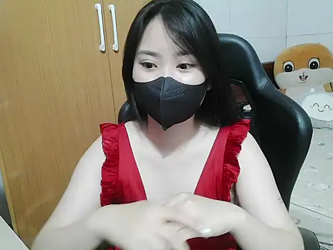 Snapshot of Lilybelle039 chatting on 11-18-25, 07:11 Lilybelle039 online show from 11-18-25, 07:11