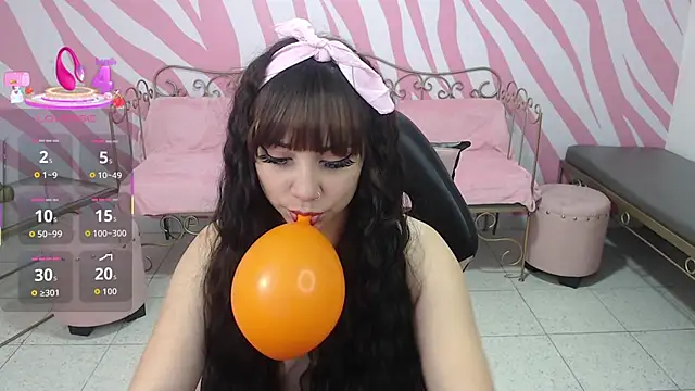 Snapshot of saabrina_ chatting on 10-17-25, 01:13 saabrina online show from 10-17-25, 01:13