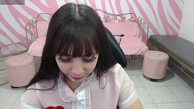 Snapshot of saabrina_ chatting on 10-14-25, 01:12 saabrina online show from 10-14-25, 01:12