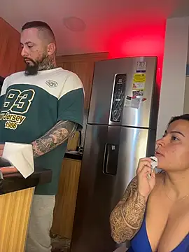 liz and thiago online show from 10-13-25, 01:34