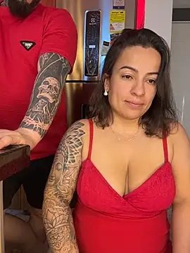 liz and thiago online show from 10-12-25, 01:29