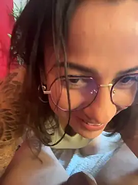 liz and thiago online show from 09-24-25, 08:15