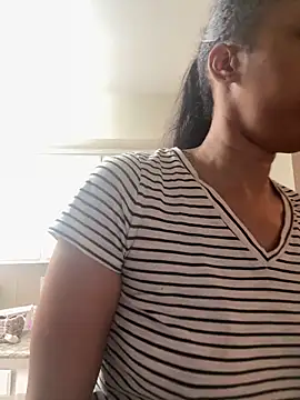 YeahhhitsBreezy online show from 03-07-26, 10:48