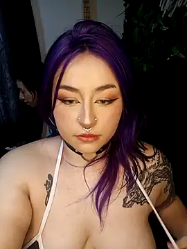 Iluromi online show from 11-27-25, 03:34