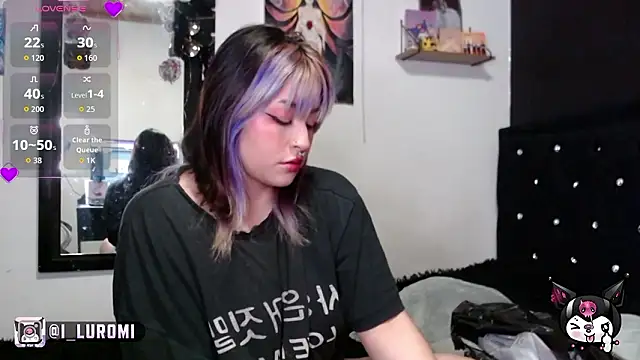 Iluromi online show from 02-24-26, 03:46