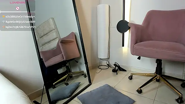 cherry bunnyx online show from 04-11-26, 07:45