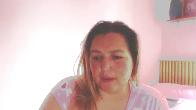 SweetRouse   online show from 10-18-25, 03:03