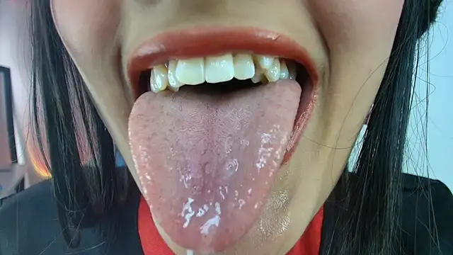 Hinata 21  online show from 03-24-26, 09:04