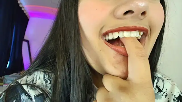 Hinata 21  online show from 02-11-26, 09:36