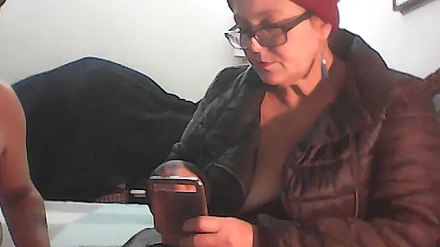 Snapshot of DOLCECOPPIA2025 chatting on 10-23-25, 11:47 DOLCECOPPIA2025 online show from 10-23-25, 11:47