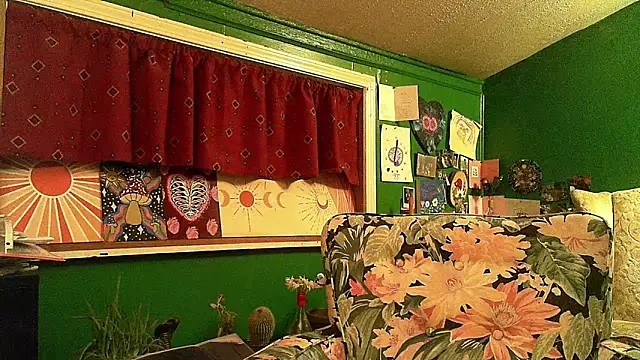 HippieDad333 online show from 05-06-26, 09:13