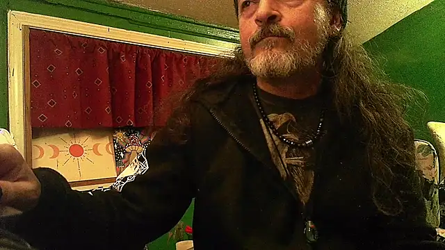 HippieDad333 online show from 04-21-26, 01:53