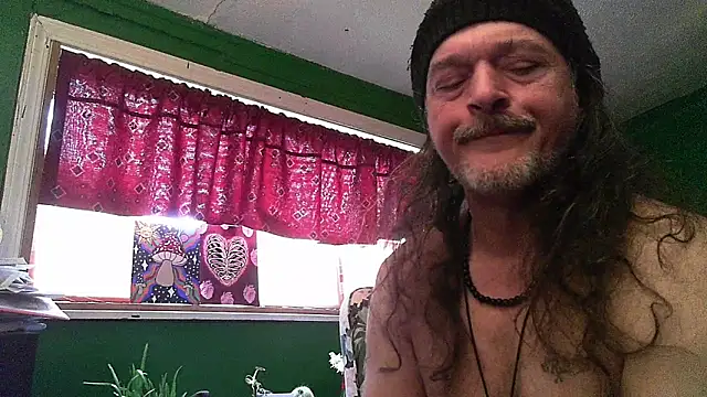 HippieDad333 online show from 05-01-26, 10:37