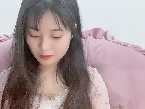 Snapshot of Lie_liee chatting on 02-24-26, 09:48 Lie liee online show from 02-24-26, 09:48