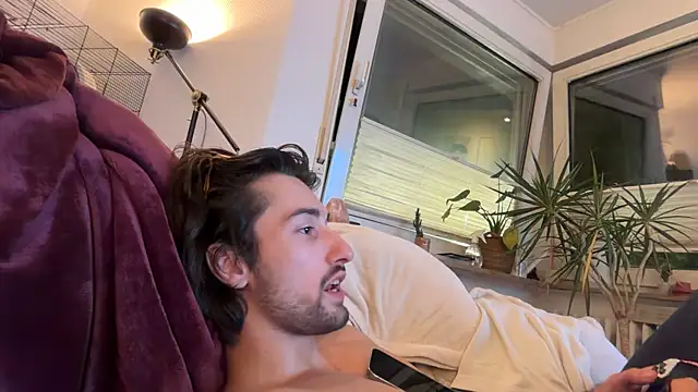 Passion-Frucht online show from 09-26-25, 02:18