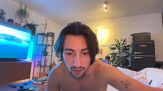 Passion-Frucht online show from 10-12-25, 07:04