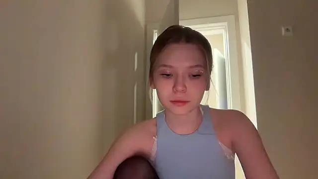 CandysRose online show from 04-28-26, 06:34