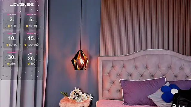 Tiffany  charm  online show from 02-05-26, 03:35