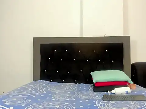 vfridaper online show from 03-22-26, 01:12