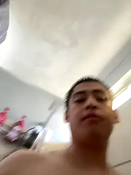 Snapshot of ohleafpix chatting on 10-26-25, 09:48 ohleafpix online show from 10-26-25, 09:48